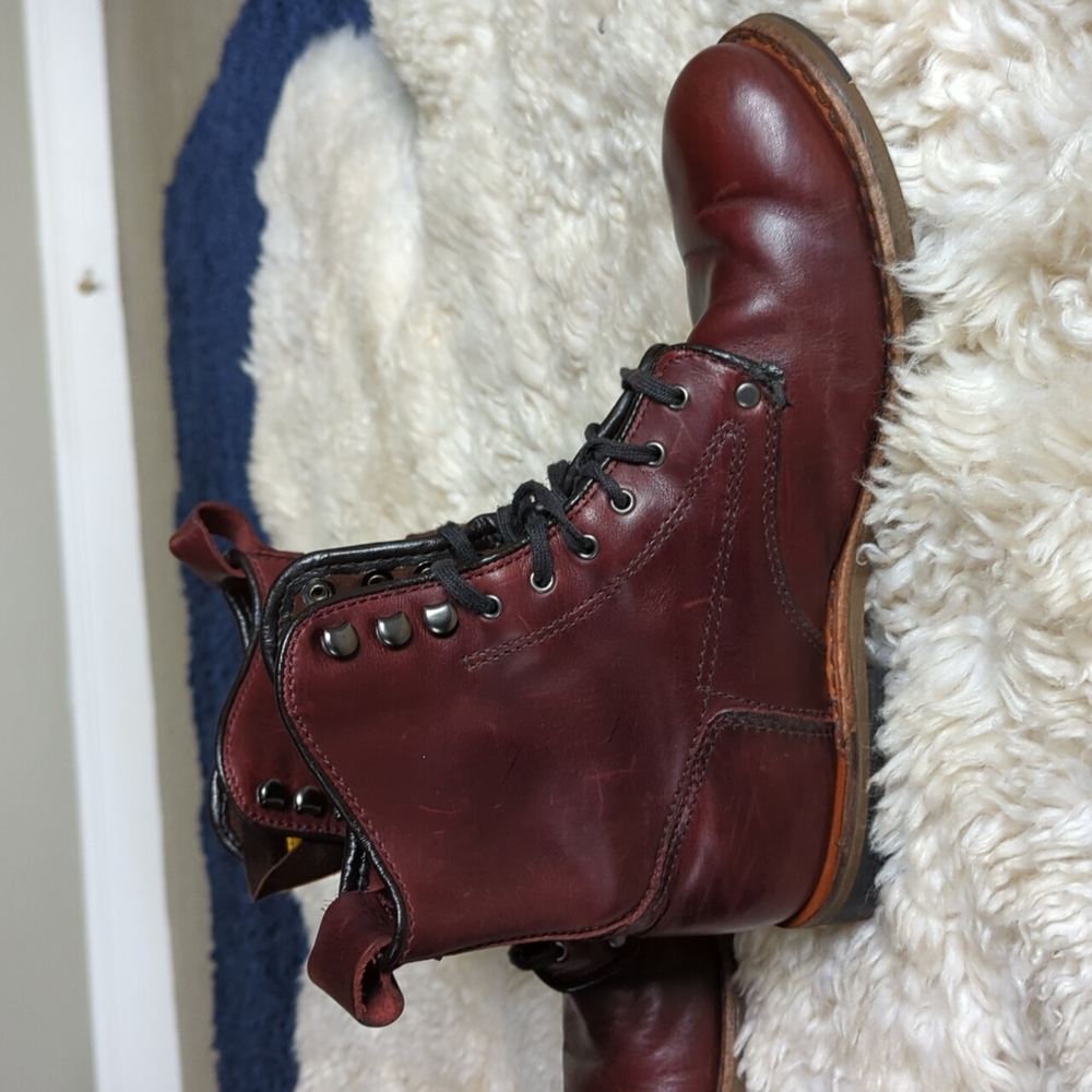 Caterpillar Boots - Picture 4 of 10
